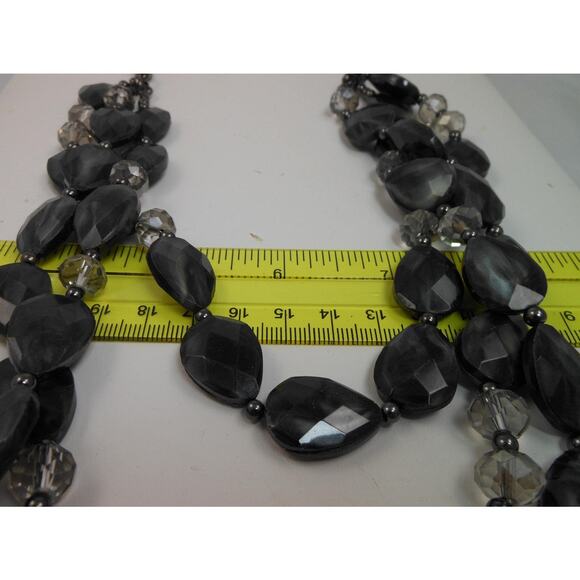 Vintage Three Strand Crystal Pendant Black Grey Necklace - Designer Signed - Picture 3 of 7